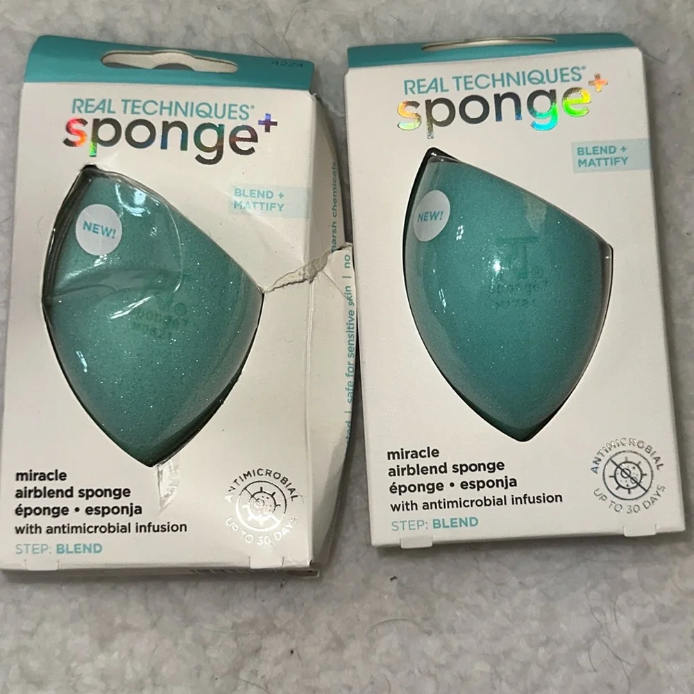2 Real Techniques Sponges Blue Sponge Lot of 2 Set